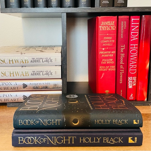 BAM Exclusive Signed Edition Book of Night by Holly Black - Picture 10 of 10